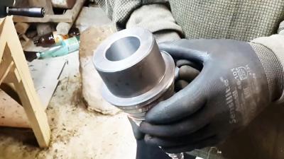 Как изготовить дровокольную «морковку» в гараже Как изготовить дровокольную «морковку» в гараже