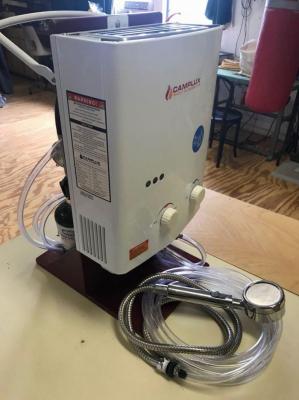 Портативный душ с газовым нагревом для кемпинга