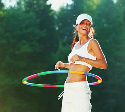 Как крутить хороший обруч для похудения: акцент на эффективность
