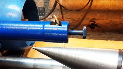 Как изготовить дровокольную «морковку» в гараже Как изготовить дровокольную «морковку» в гараже