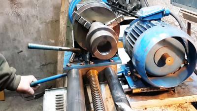 Как изготовить дровокольную «морковку» в гараже Как изготовить дровокольную «морковку» в гараже