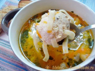 Детский суп с осьминожками