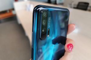 Первый взгляд на смартфоны Honor 20: грядут перемены