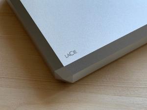 Обзор внешнего накопителя LaCie Mobile Drive (5TB)