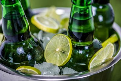 
		Алкоголиков среди нас больше, чем кажется: 4 теста на алкоголизм.  Признаки алкоголизма