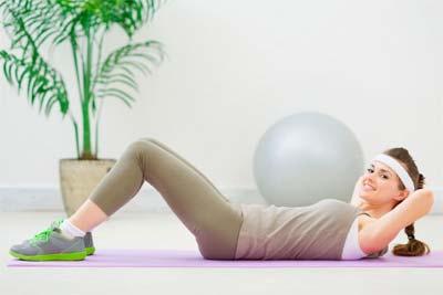 Как сделать плоский живот в домашних условиях - упражнения