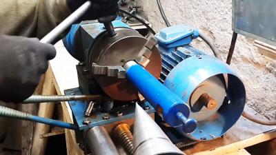 Как изготовить дровокольную «морковку» в гараже Как изготовить дровокольную «морковку» в гараже