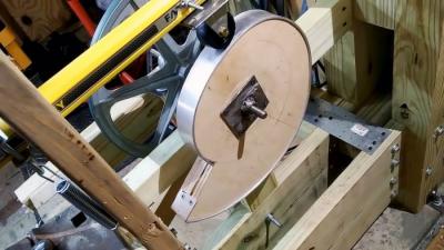 Механический привод для кувалды