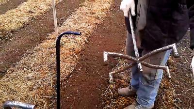 Посадка картофеля без лопаты