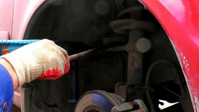 Перфоратор в авторемонте - незаменимый помощник