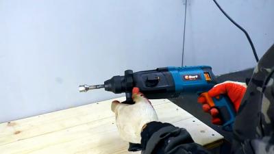 Перфоратор в авторемонте - незаменимый помощник