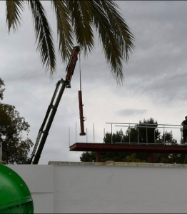 Пара забронировала номер в отеле, и он их поразил. Отпуск получился очень экстравагантным, но это не плюс