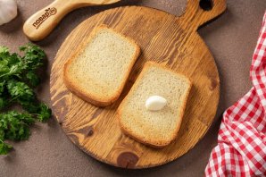 Бутерброды с колбасой