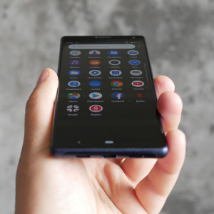 Обзор смартфона Sony Xperia 10: сверхвысокий или сверхширокий?