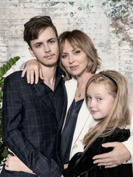 Елена Ксенофонтова: «Иногда я просто выживаю»